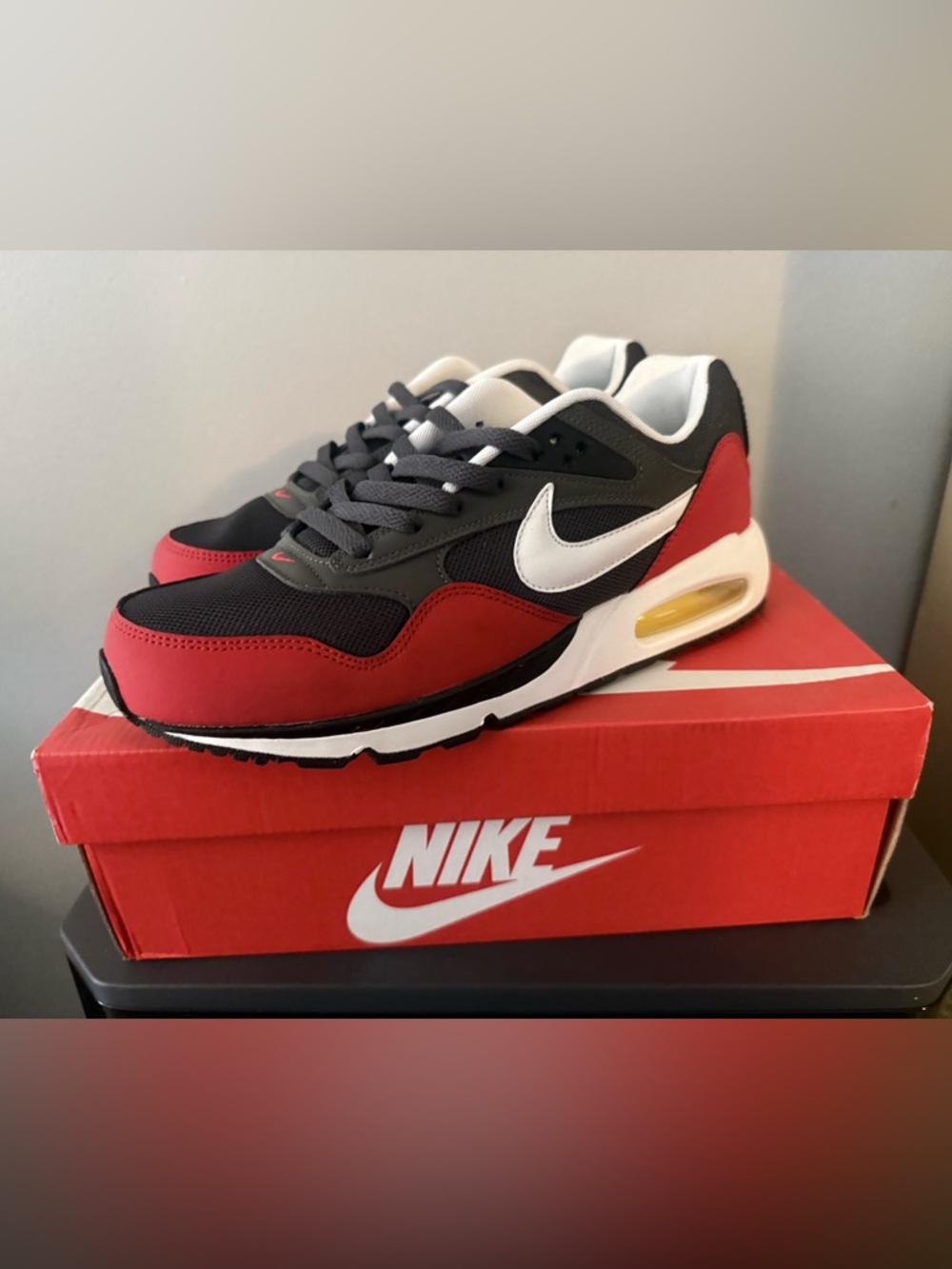 Nike’s - Picture 2 of 5